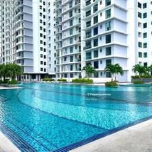 The Platino Serviced Apartment Mid Floor With Fully Furnished G&G