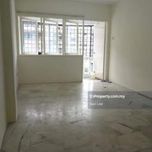 Pandan Lake View Apartment @Pandan Perdana