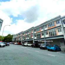 Brand New 1st Flr Office @ Salak Perdana Business Park face new Condo