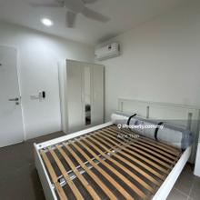 Suite Enesta Kepong, Medium Room Available Now