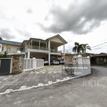 Spacious 2 Storey Bungalow Masjid Tanjung Chat, Kota Bharu, Kelantan