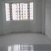 Pangsapuri Lestari, Sri Permaisuri, Cheras, Kuala Lumpur. 3r2b1cp uf