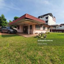 Gelugor single storey bangalow facing main road for sale , super rare 