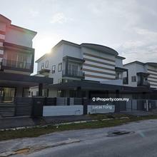 Semi-D house for Sale