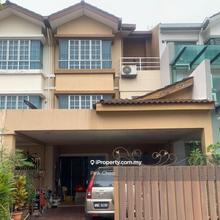 Taman Bukit Serdang 2.5 Storey Landed For Sale 