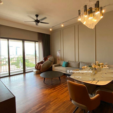 Straits Residence Tanjung Tokong 