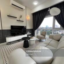 Met 1 Residences, Dutamas