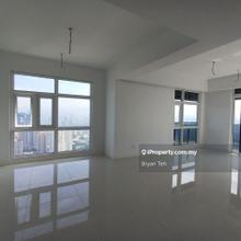Met 1 Residences high floor unit for Sale