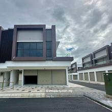 Ikon below mkt rent Corner