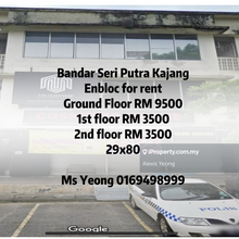 3 storey shop for rent 