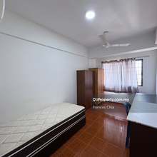 Vista Komanwel B for sale
