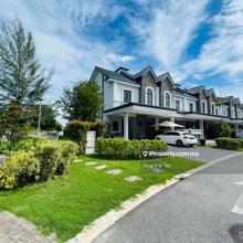 Terrace house for Sale