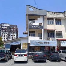Freehold 3storey shoplot for sale in ujong pasir