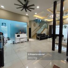 Very Good Condition,Convenient Location