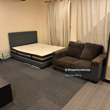 Ritze Perdana, Block A, Low middle floor