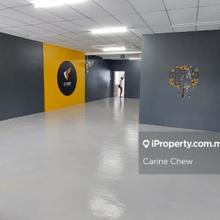 Shop-office for Rent