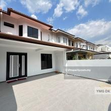 Facing Parking !! Taman Puchong Utama, Jalan Pu 9 2 Storey House Reno