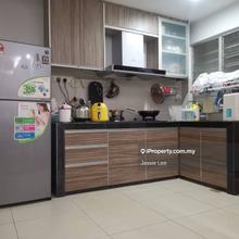Unit for Sale with kitchen cabinet