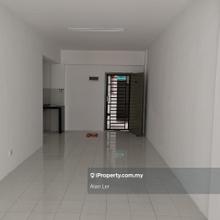 Pangsapuri Pulai Mutiara 3-Bedrooms Unit For Sale