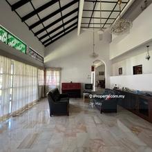 Beautiful location, lots of potential