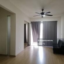 High floor, easy access, prime location