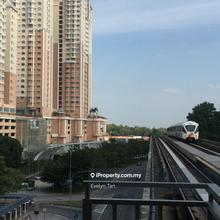 3min walk to Lrt below shopping mall supermarket post office gd loc