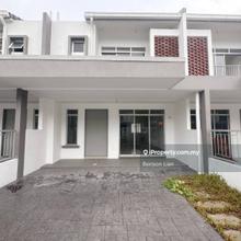 Below Market 2 Storey Halya 2 Daunan Worldwide Near Latar Highway