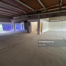 2.5 sty Semi D Factory Facing Main Road