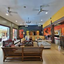 Cheap Nice 2 Stry Bungalow at Country Heights Kajang