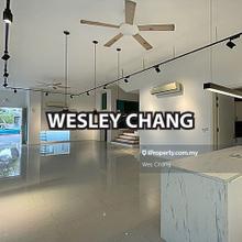 Modern contemporary ID partly furnishing home