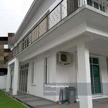 Austin Residence 2sty Enlot with 15 ft Land,  Good Location