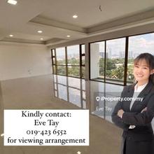 Very Low Density Condo, Perfect for Executive and Family