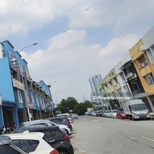 Taman mastiara jalan kuching shop 4storey for rent