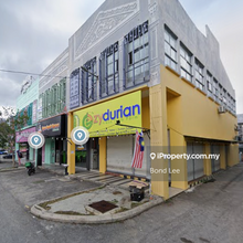 Main Road Endlot Shop