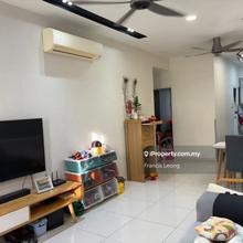 900 Sqft, Corner, Renovated, Non Bumi, 2 Car Parks