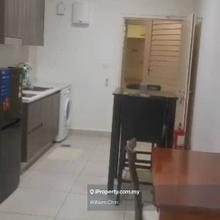1 queen bed unit next to uoc
