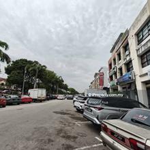 Taman Desa Cemerlang @ 3 Storey Shoplot For Sale