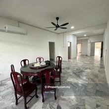 Excelsa Apartment @ Taman Universiti Indah Seri Kembangan Ground Floor