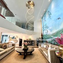 Hilltop with Privacy Bungalow
