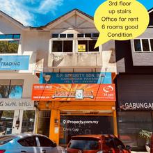 Jalan beserah , Taman tab up stairs office for rent .