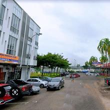 Corner lot, 3 Storey Shop Lot 