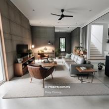 Modern design & flat land bungalow 