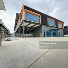 Puncak alam factory detached for rent big amp power
