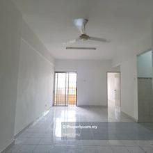Pelangi Apartment @ Bandar Utama