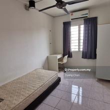 Fully furnished move in condition next to Help University Subang 2