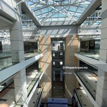 En-Bloc 4 Storey Building Perfect for Education, Medical or Corporate