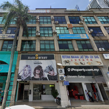 Surrounding by shops, banks, eatery,  10-15 mins walk to KTM & MRT