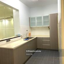 Aman Heights 3 Rooms 2 Car Park Fully Furnished For Rent