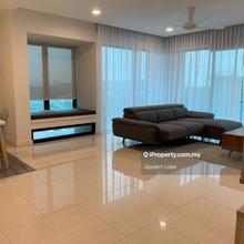 One central park 4 bedroom for rent