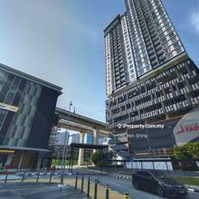 1 min walk to MRT Station, auction unit